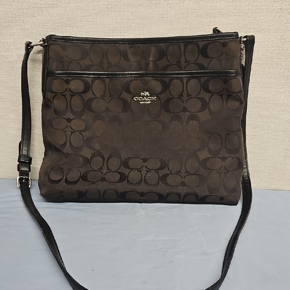 COACH SIGNATURE CROSSBODY FILE BAG BFPM-07-234